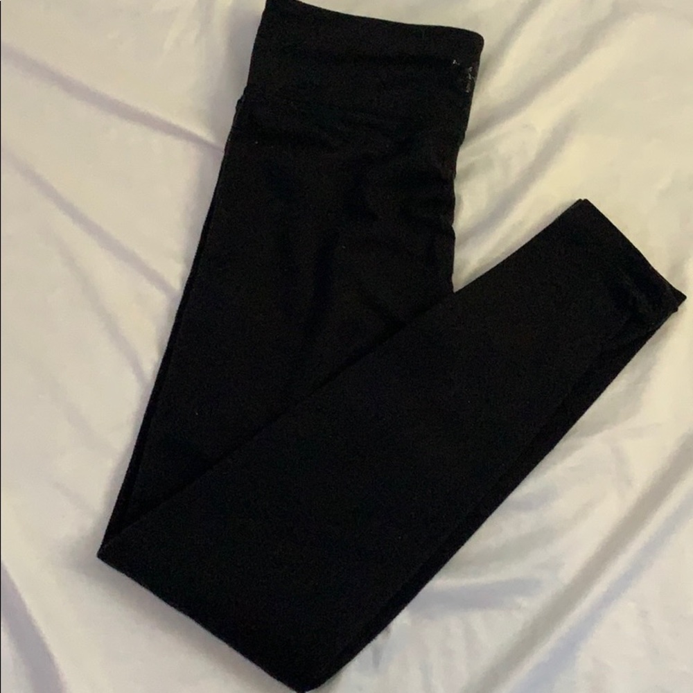 aritzia black leggings